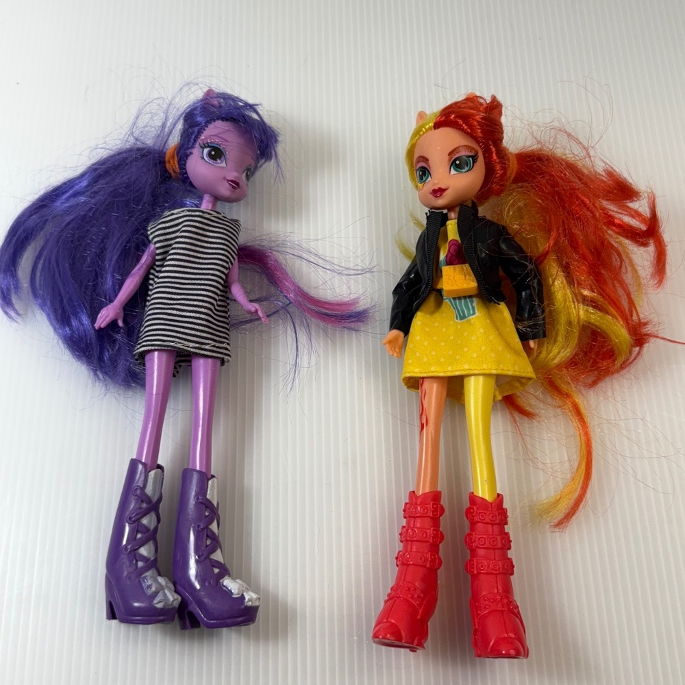 My Little Pony Equestria Girls Sunset Shimmer Rocks and Twilight Sparkle Dolls